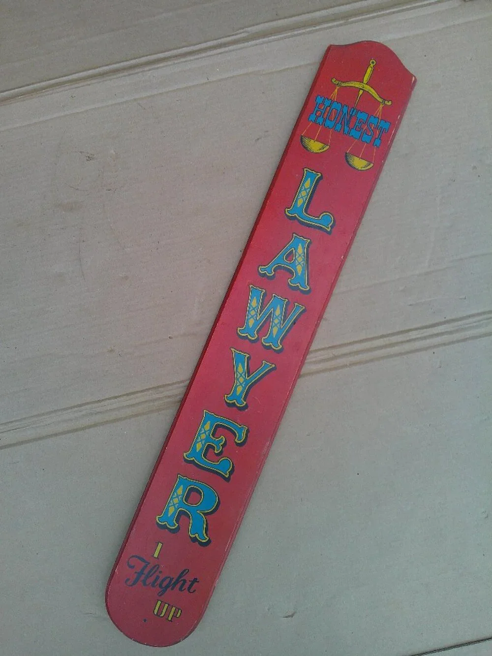 VTG 1968 YORKRAFT OFFICE WALL HUMOR wood SIGN HONEST LAWYER 35x5